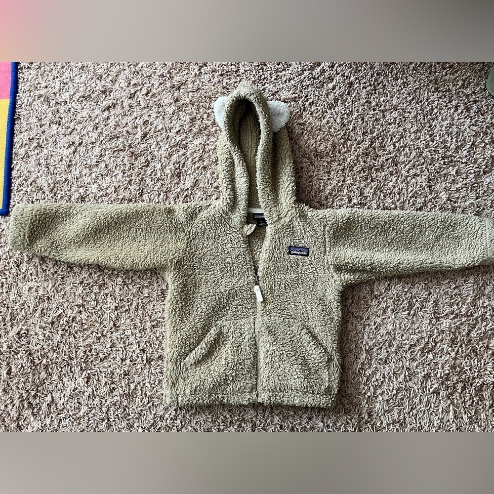 Patagonia Baby Furry Friends Hoody - Picture 3 of 7